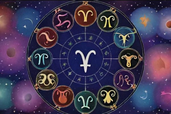 Three zodiac signs change their destiny on May 8. How the Moon in Aquarius influences the future of these natives