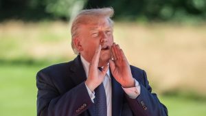 The G7 welcomes the peace agreement with Iran and Trump proclaims in France: "The Strait of Hormuz will be completely open on Friday"