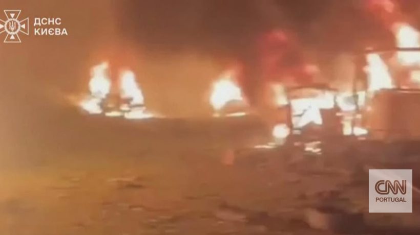 Ukraine on fire: images of the seconds following Russia's major attack