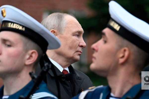 Kremlin says Putin can end the war in one day - but there are difficult conditions to accept for that
