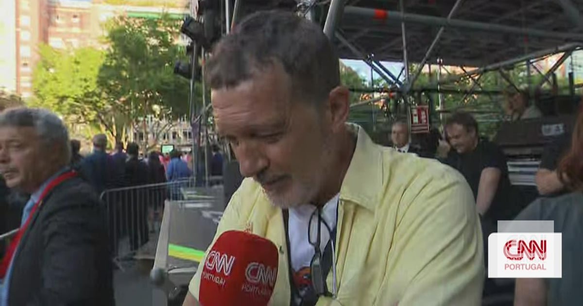 00:42 Antonio Banderas was among the thousands who waited for the Pope in Madrid: "We need people who talk about peace, who talk about love"
                        
                    
                        1 hour and 6 minutes ago