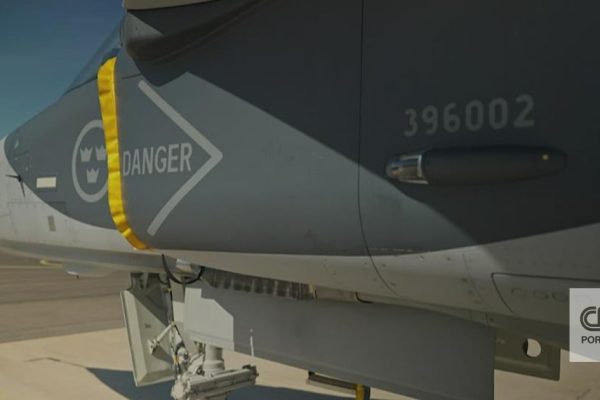 Portugal is undecided between the F-35 and the Gripen E. We went to see both planes