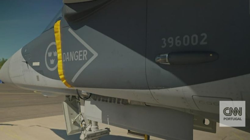 Portugal is undecided between the F-35 and the Gripen E. We went to see both planes