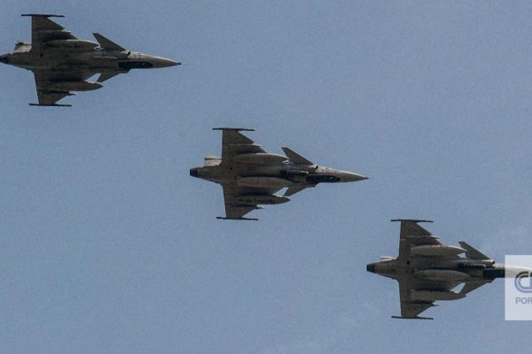 Ukraine prepares to attack Russia with key tactics from its own Russian Air Force