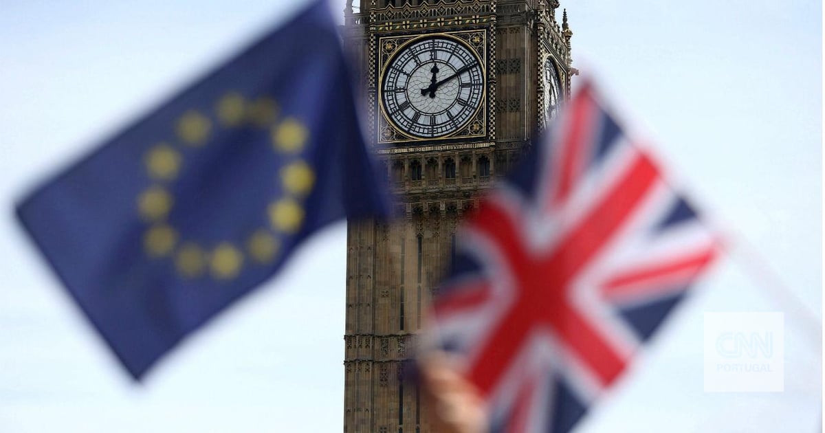 Ten years after Brexit, on Portugal Street, in the heart of London, "immigrant" is an increasingly difficult word to carry