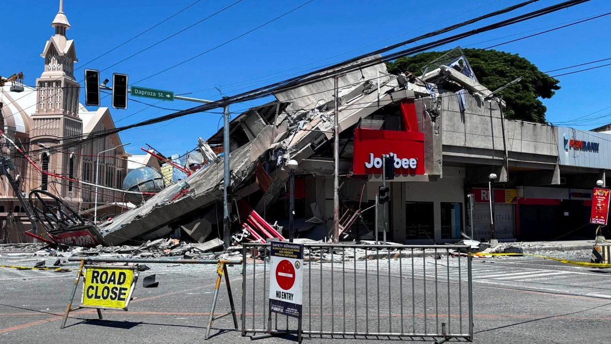 Strong earthquake of 7.8 Richter in the Philippines, 5 dead, tsunami warning