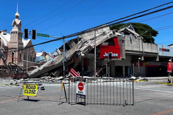Strong earthquake of 7.8 Richter in the Philippines, 5 dead, tsunami warning