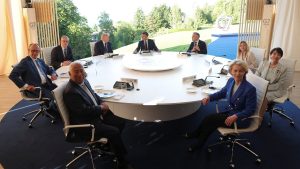G7: The hot issues of the Summit, the Trump maneuver, the delicate US-European balances