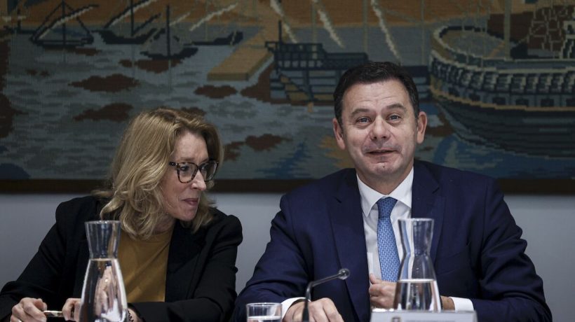 Government takes advantage of Social Security restructuring to remove leaders appointed by the PS
