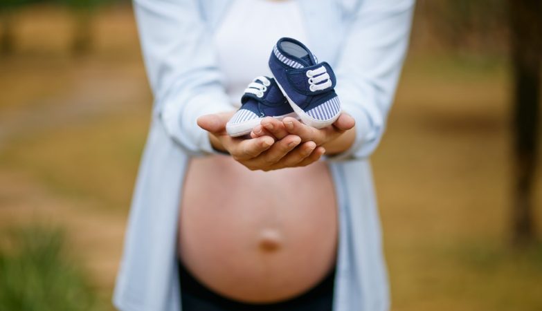 Who should organize the baby shower? Viral video on TikTok sparks debate