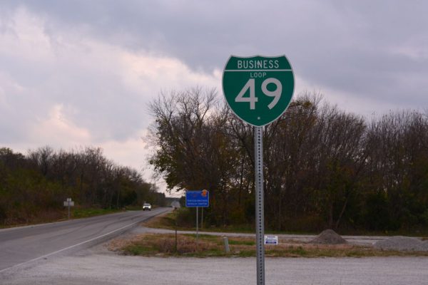 Twelve killed in plane crash in Missouri, United States