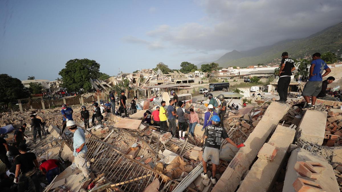 The number of Spaniards who died in the earthquakes in Venezuela rises to 19; there are 131 missing