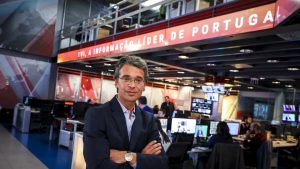 Delayed salaries and lay-off: crisis on the Conta Lá channel, which arrived on television in 2025