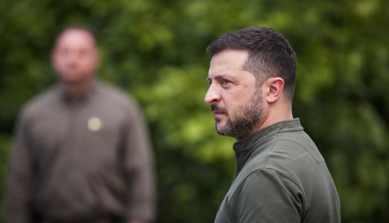 Zelenskyy issues ultimatum to Belarus