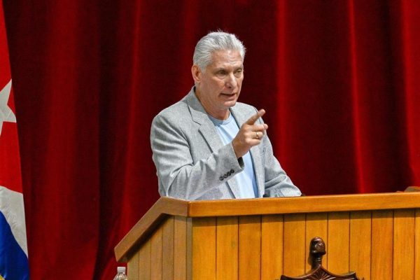 Díaz-Canel announces a package of reforms to free Cuba's economy