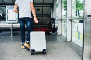 End of fees for hand luggage, compensation for delays: there are changes in aviation laws