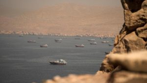 Iran War | Attack on cargo ship paralyzes Hormuz evacuation plan as Israel continues attacking Lebanon