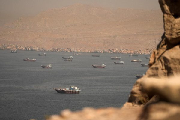 Iran War | Attack on cargo ship paralyzes Hormuz evacuation plan as Israel continues attacking Lebanon