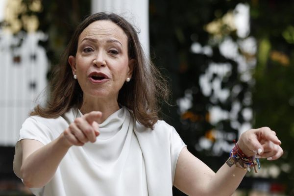 María Corina Machado announces her return to Venezuela after the double earthquake: "We have to hug each other, cry and mourn together"