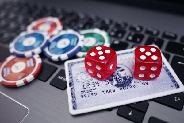 PS wants to change online gambling law. Government will review standards this summer