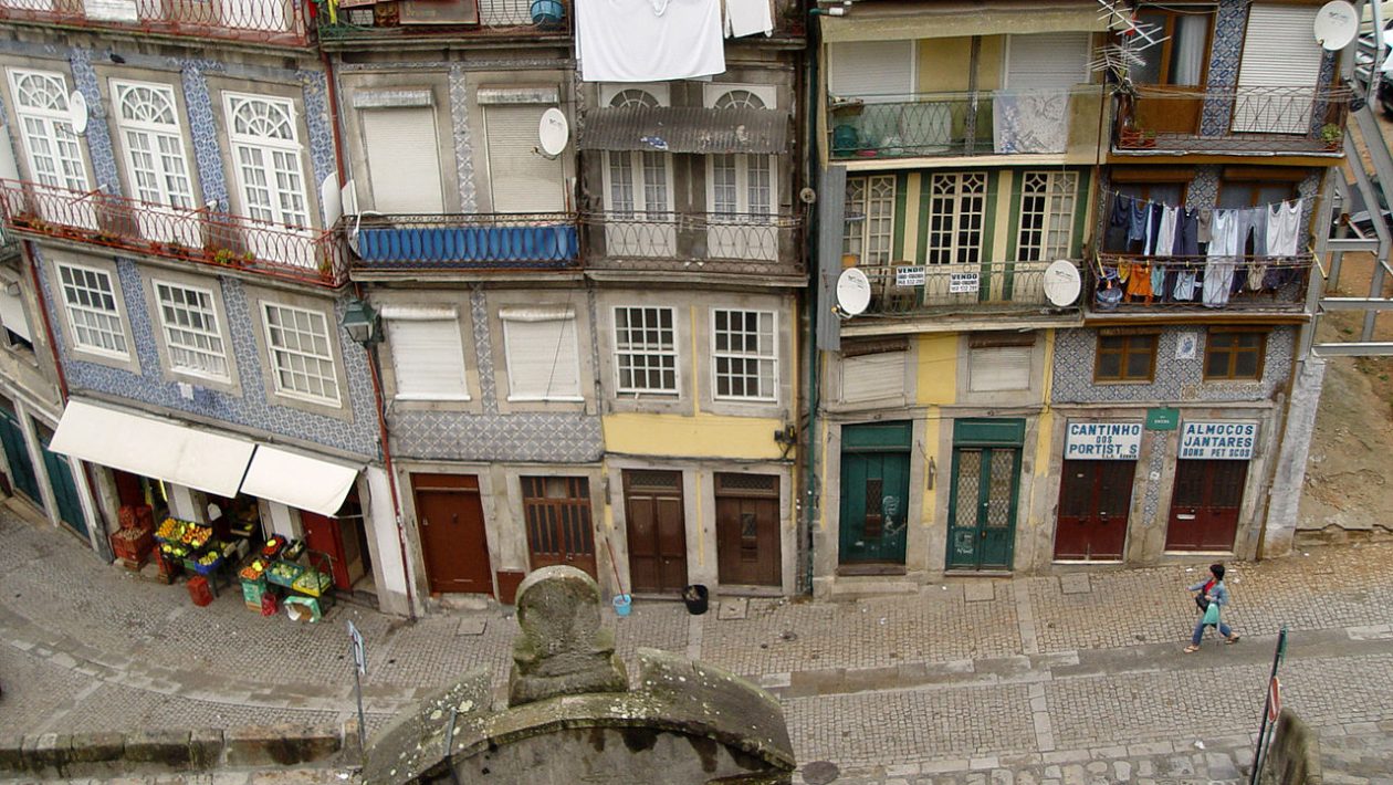 Court goes against the Tax Authority. Buildings in the Historic Center of Porto are exempt from IMI