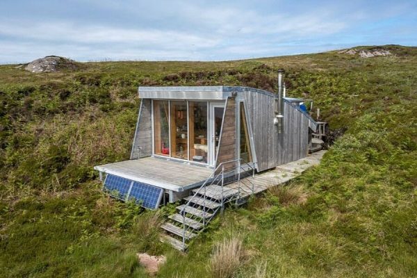 A remote island with a cabin in Scotland goes up for auction for 400 thousand euros