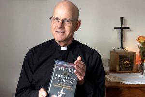 Extraterrestrials or demons: Church removes exorcist because of UFO theory