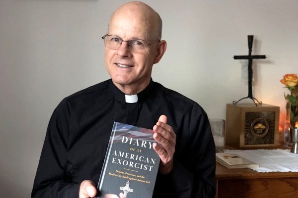 Extraterrestrials or demons: Church removes exorcist because of UFO theory