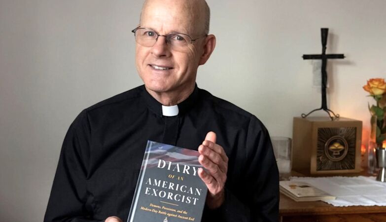 Extraterrestrials or demons: Church removes exorcist because of UFO theory