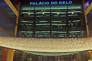 He shot dead a woman in a shopping center in Viseu. He has now been sentenced to 18 years in prison