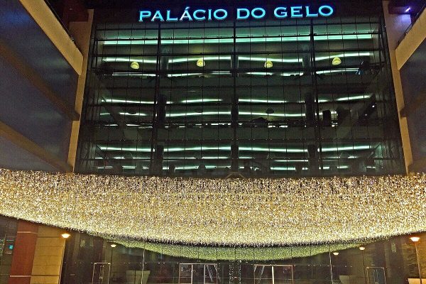 He shot dead a woman in a shopping center in Viseu. He has now been sentenced to 18 years in prison