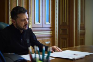 In an open letter to Putin, Zelenskyy calls for a meeting and a ceasefire