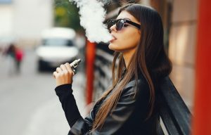 Using E-Cigarettes After Quitting Smoking Linked to Lung Cancer