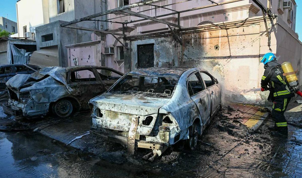 Tehran attacks US bases in Bahrain and Kuwait