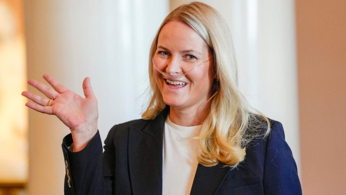 Norway's Mette-Marit receives lung transplant after months of concern for her health
