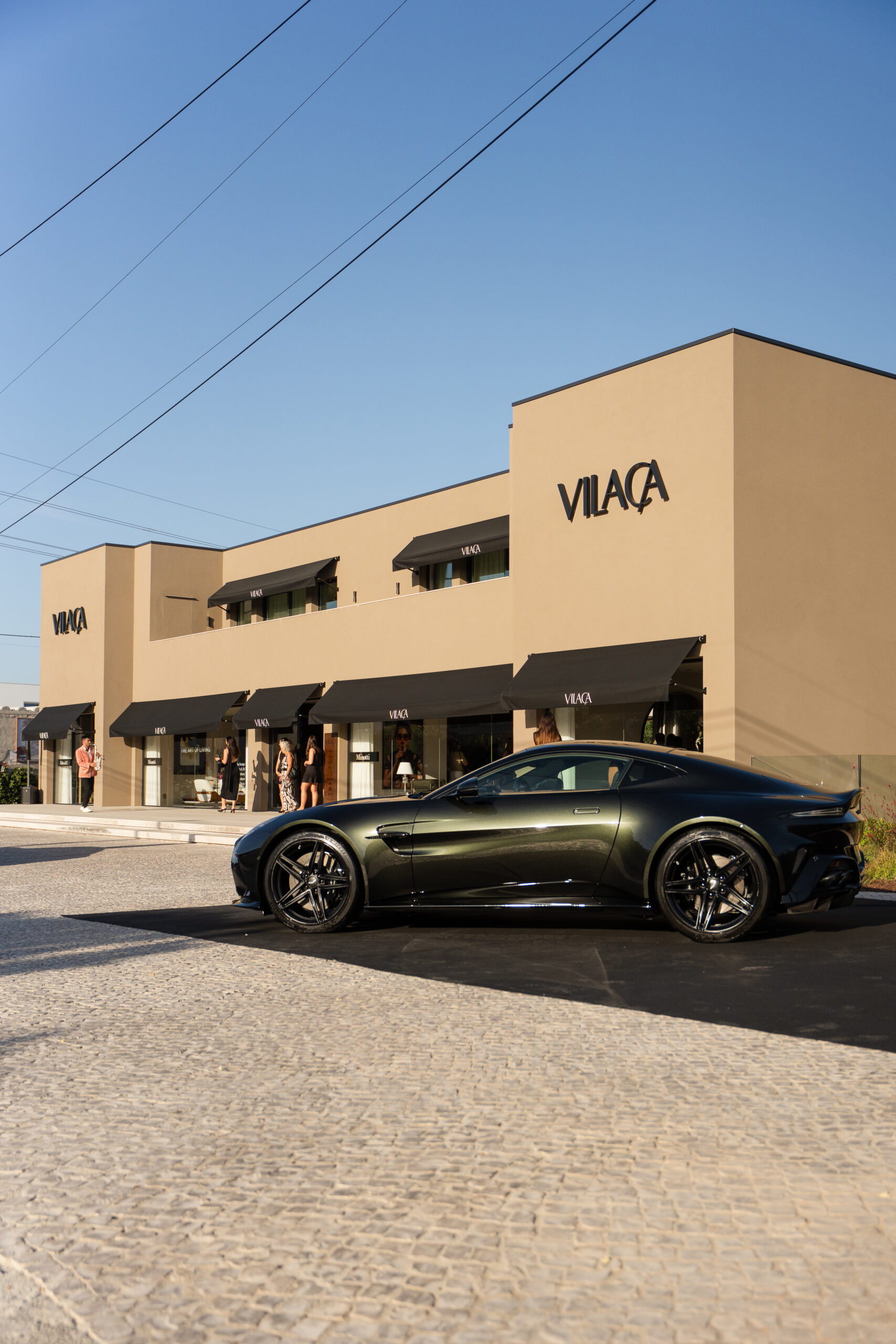 New Vilaça Interiores showroom brings together design, art and lifestyle in Almancil