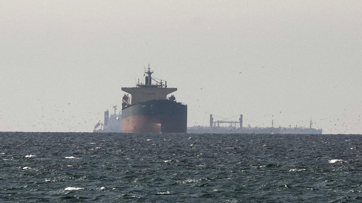 US bombs Iranian military targets after Tehran attacks ship in Hormuz
