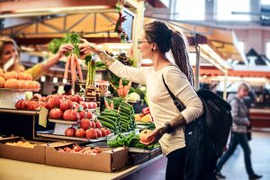 “What should I pay attention to to make healthier purchases?”