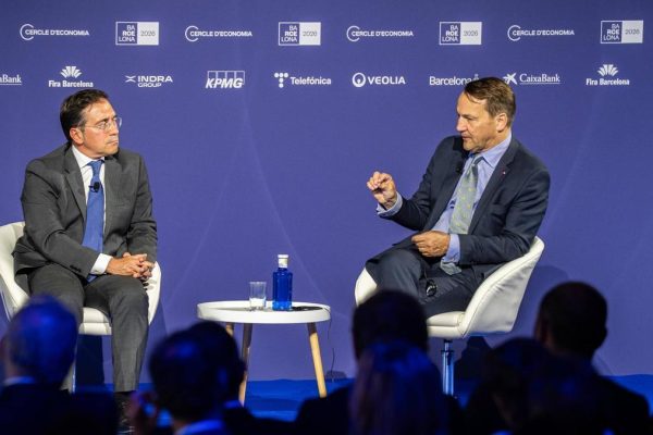 Albares: "We must go beyond strategic autonomy and talk about European sovereignty"