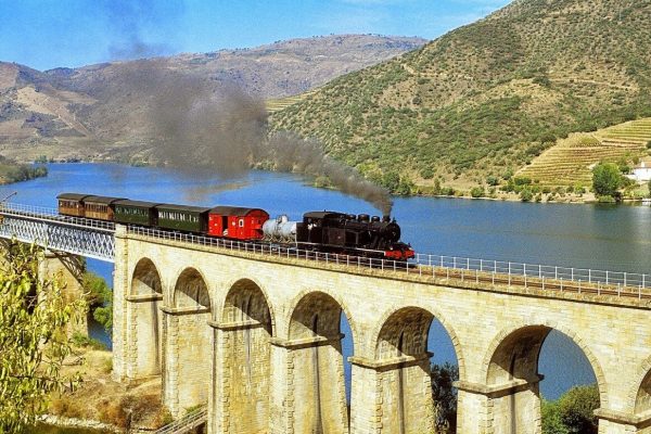 Comboio histórico do Douro.