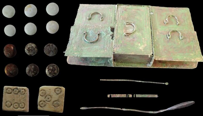 The Roman funeral pyres of Olisipo smelled of myrtle, pine and Lisbon