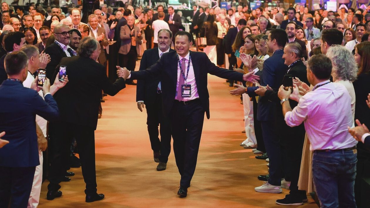 Montenegro is “anything but worried”. PSD closes ranks against PS and Chega