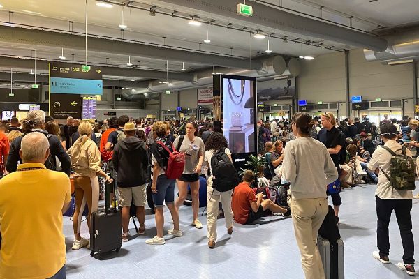 European Commission sends 25 agents and 8 million euros to support Portugal at the borders