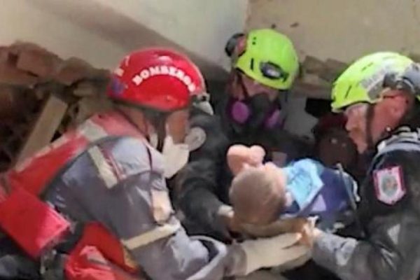 Hope is called Juan David: the 18-day-old baby rescued under the rubble in Venezuela