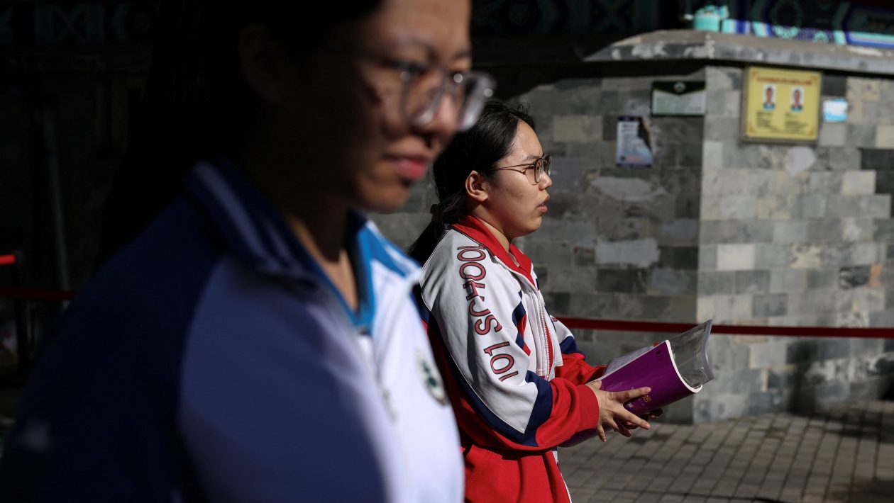 Gaokao: The competitive youth "tournament" for a place in the Chinese elite