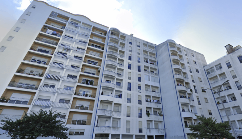 Father who threw himself with his daughter from the 8th floor had already threatened to kill her. Justice failed deadline