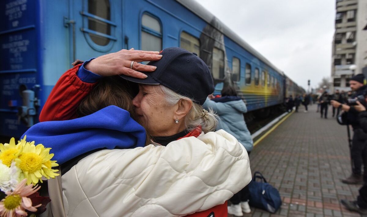 Trap in the largest desert in Europe. Ukrainian town of Oleshky faces “catastrophe”