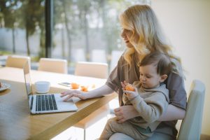 Where are the parents? Influencer mothers are using AI to help them with their children