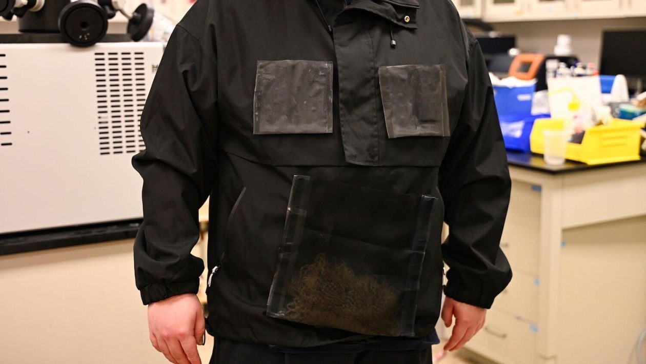 Engineers create coat that captures and stores drinking water directly from the air
