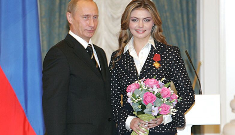 The journalist who reported Putin's affair with a gymnast in 2008 died of mushroom poisoning